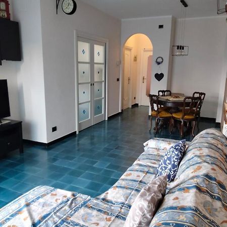 Appartement Casa Di Zuzzi à Recco Extérieur photo